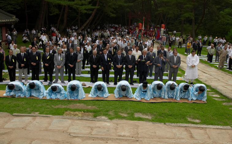 신을 맞아들임